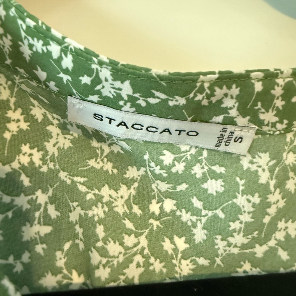 Staccato Green Patterned Midi Dress - Picture 3 of 4